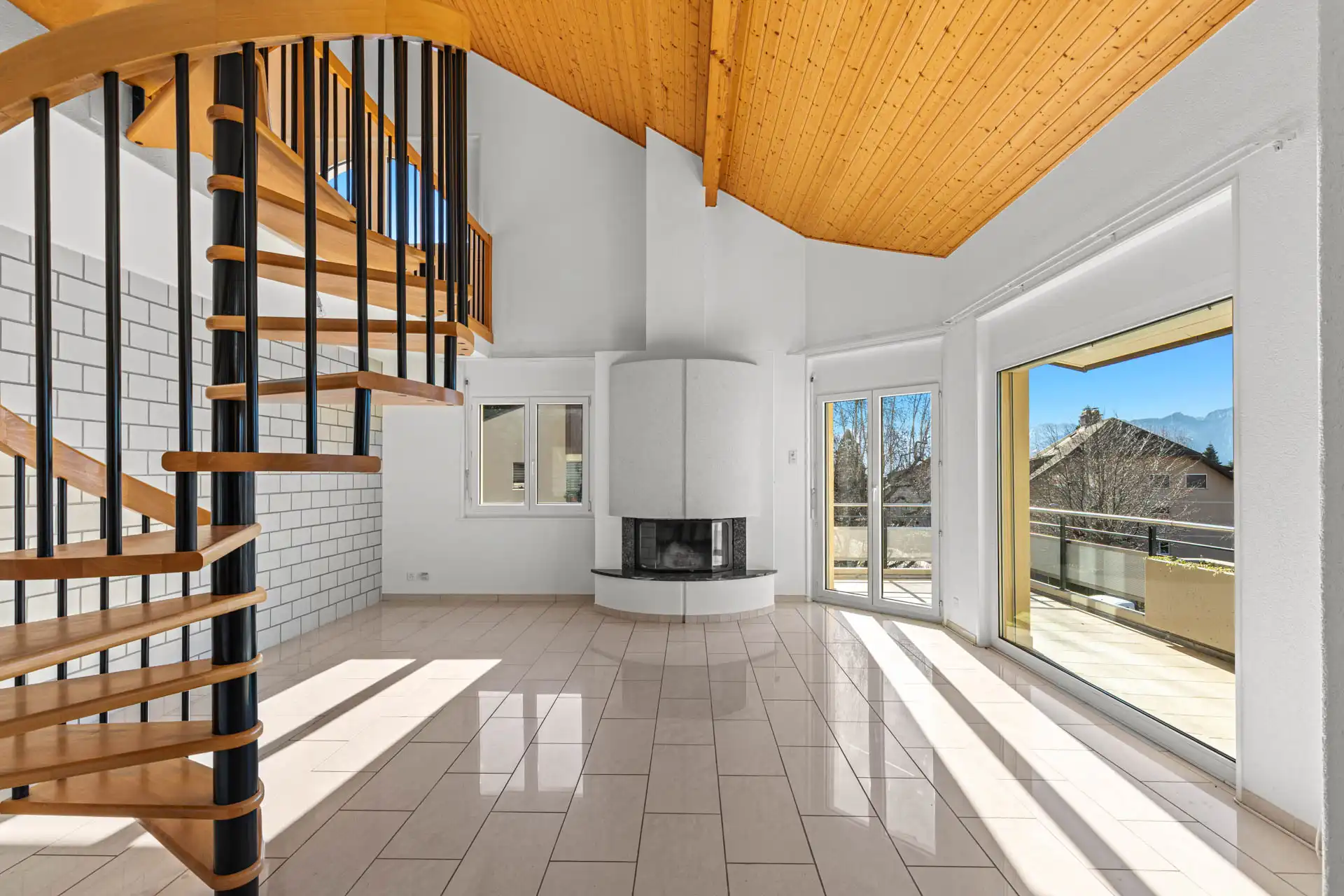 Attique 5.5 pièces à vendre à Blonay